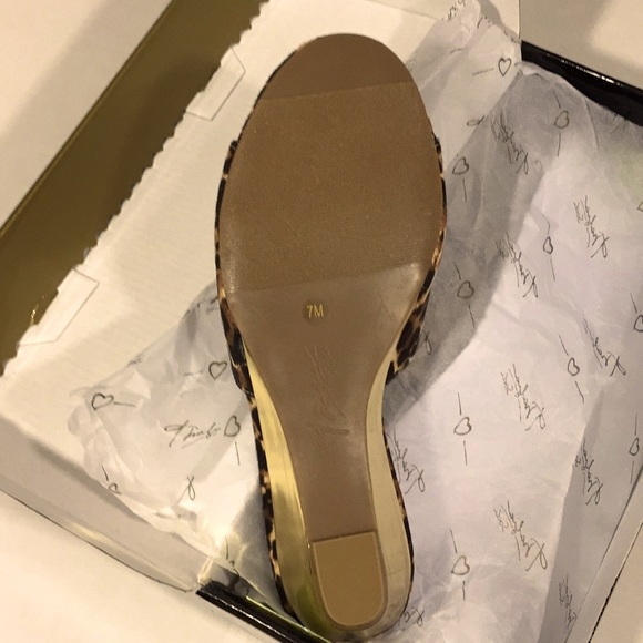 New in Box  Thalia Sodi Riyaleo Leopard low wedge SLIP ON - Picture 5 of 6